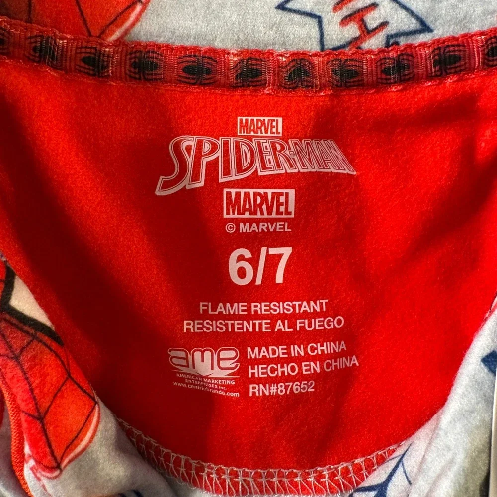 Marvel Spider-Man Boys Pajama Set 6/7 Coat Style Wall Crawler‎ Button Down